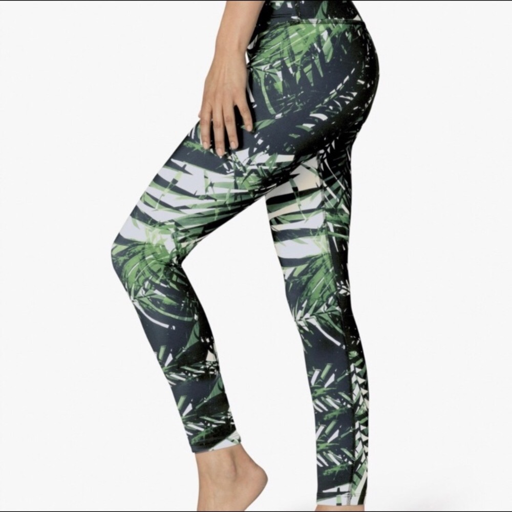 Palm Tree Patterned High Waisted Leggings